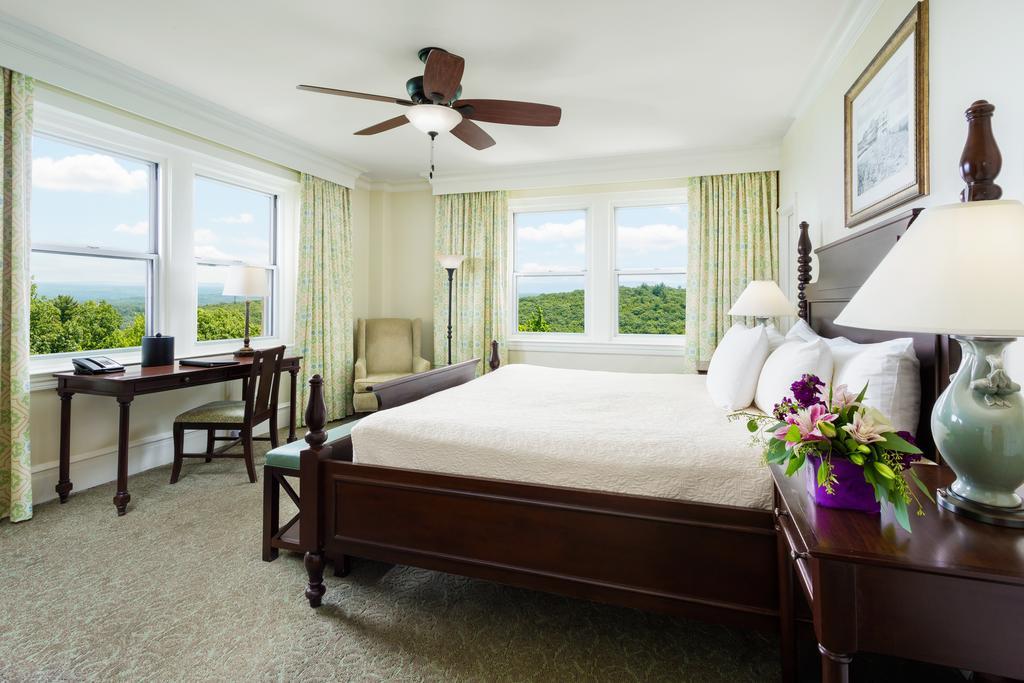 Pocono Manor Resort And Spa Экстерьер фото